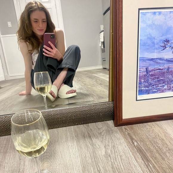 ⭐️ Hello, Savvy Shoppers ⭐️ - Picture 2 of 2